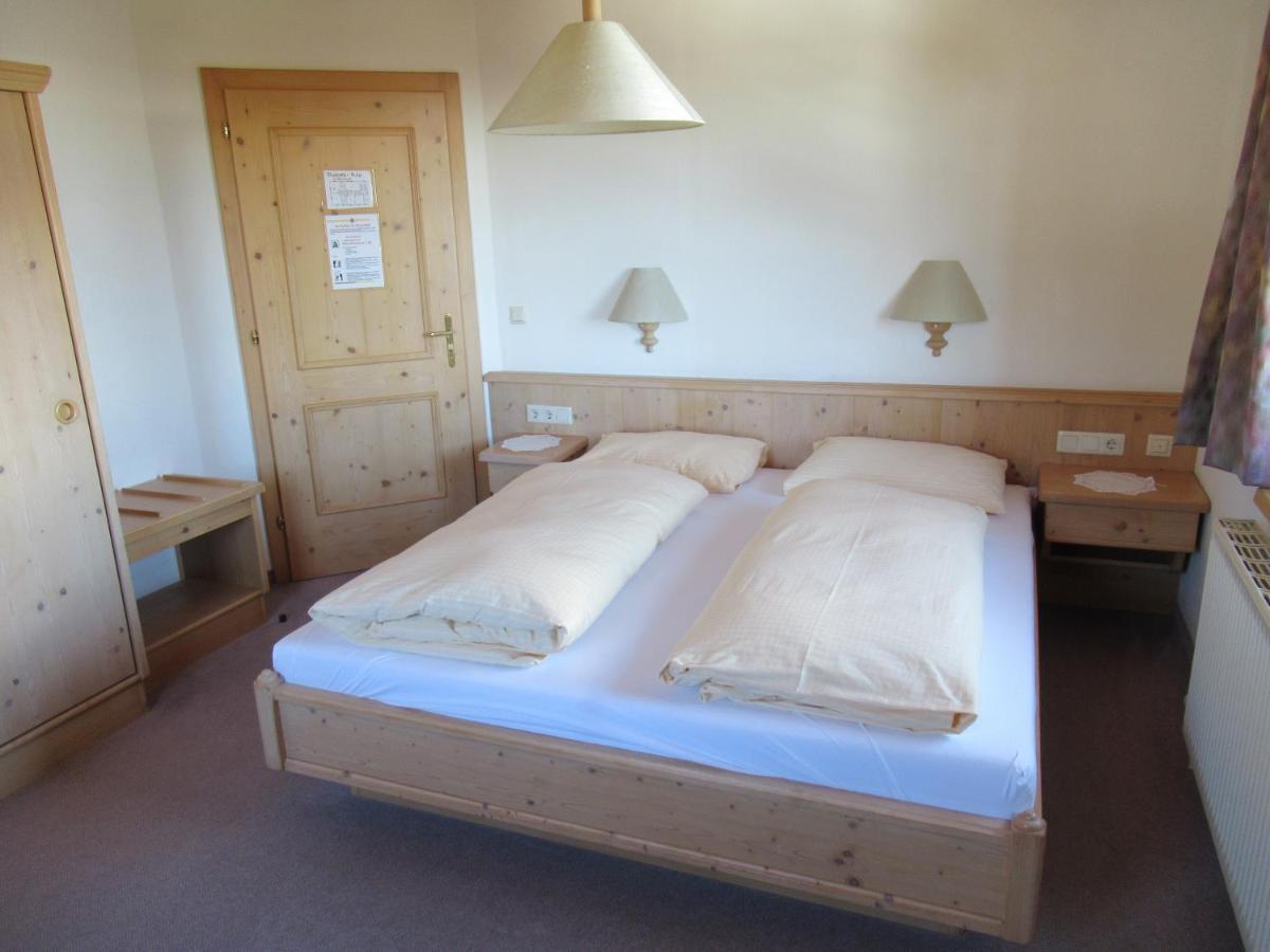 Steinerhaus Berggasthof 格洛博明 外观 照片