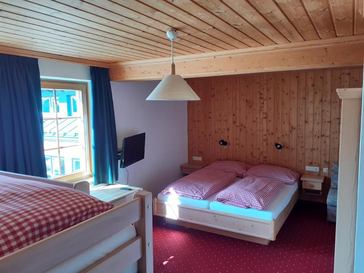 Steinerhaus Berggasthof 格洛博明 外观 照片